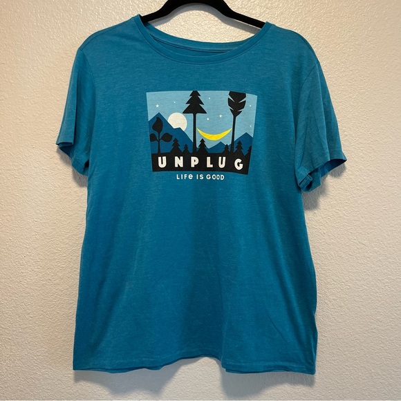 Life Is Good Women size L T-Shirts Lot Of 2 Gift Camping Short Sleeve Relaxed - Picture 5 of 8